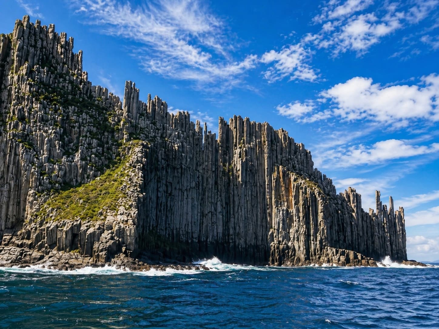 Tasman Peninsula towering dolerite sea cliffs