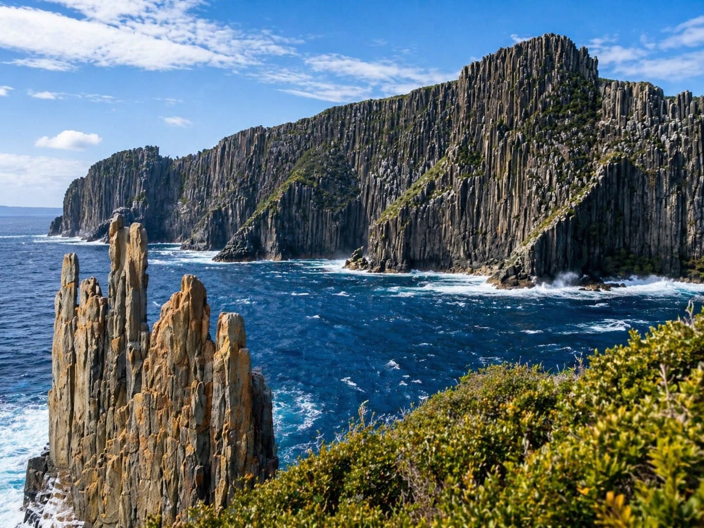 Cape Pillar dramatic 300m vertical sea cliffs
